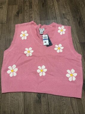 Just Polly 21 Pink Floral Knit Sweater Vest